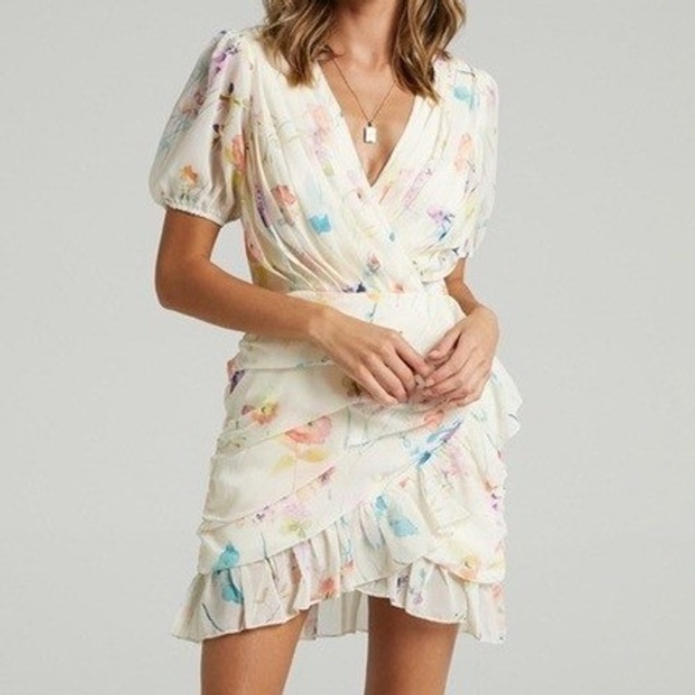 Showpo Arwyn Mini Dress Cream Floral Ruched Puff Sleeve Watercolor V-Neck Size 2
